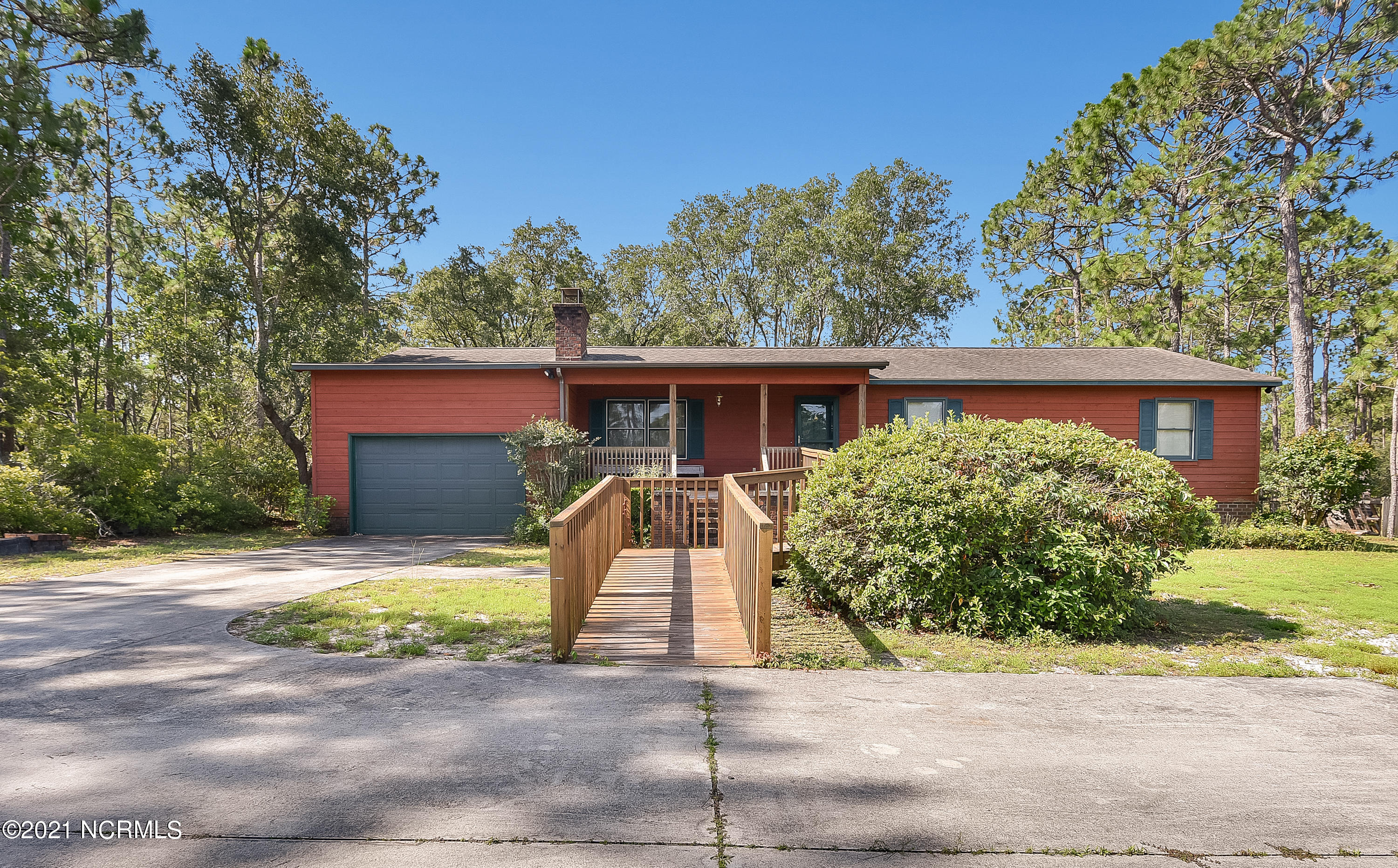 720 Barber Road Southport, NC 28461 - Photo 1 of 38 720BarberRoad-01