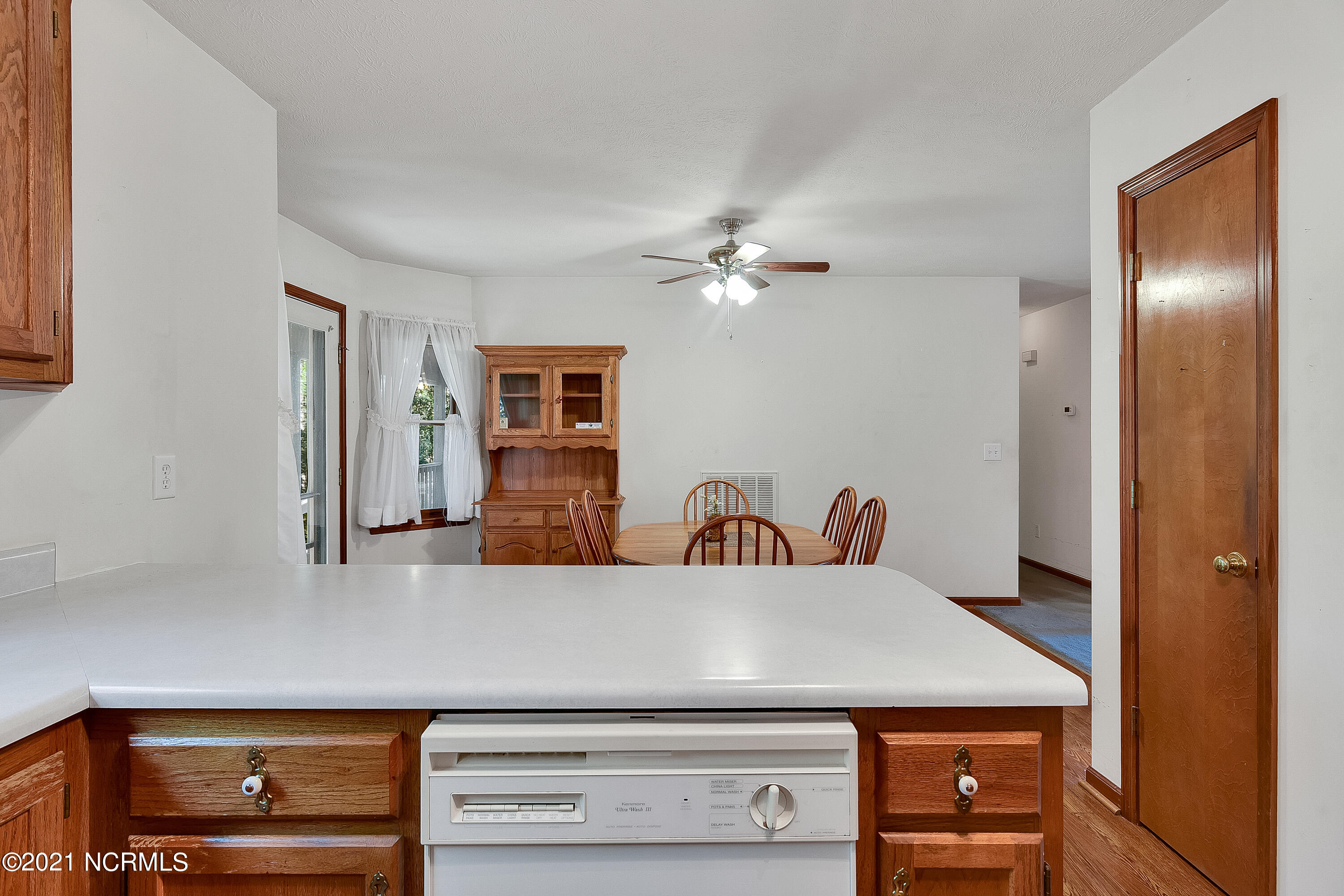 720 Barber Road Southport, NC 28461 - Photo 11 of 38 720BarberRoad-11
