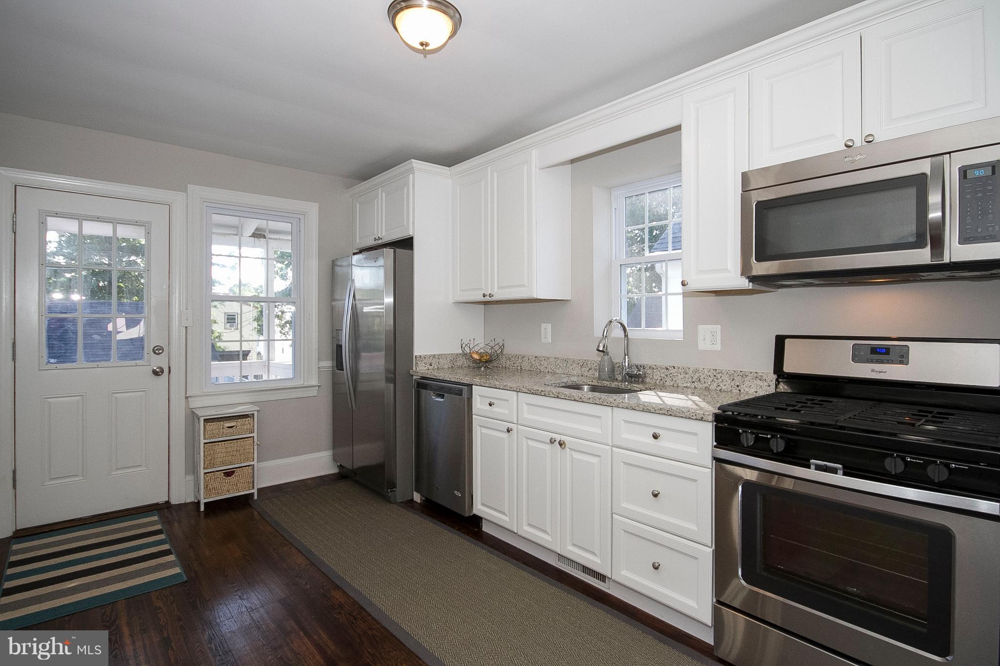 2906 Emerald Road Baltimore, MD 21234 - Photo 9 of 30 Kitchen
