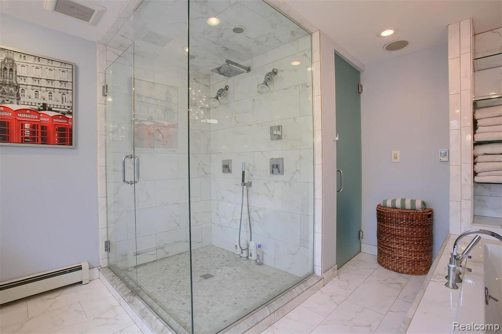 291 Touraine Road Grosse Pointe Farms, MI 48236 - Photo 25 of 35