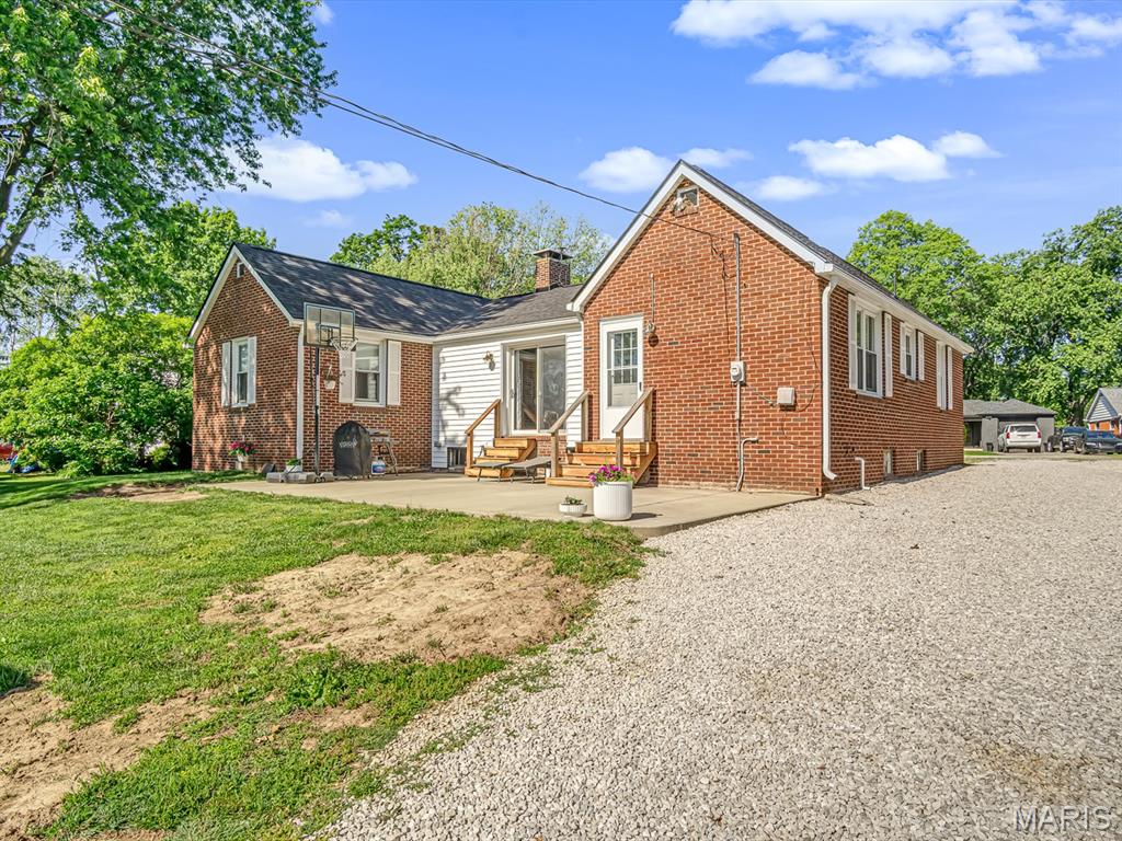 700 Waterloo Drive Waterloo, IL 62298 - Photo 18 of 21