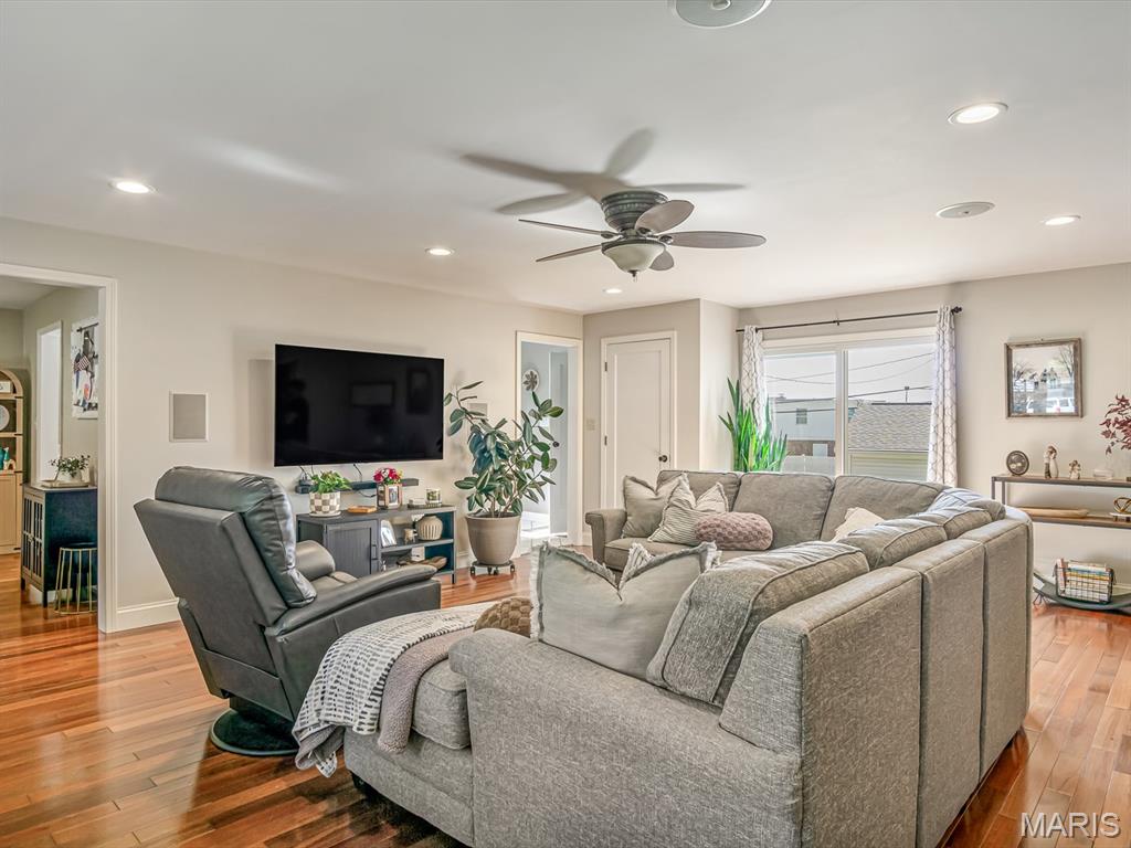 700 Waterloo Drive Waterloo, IL 62298 - Photo 4 of 21