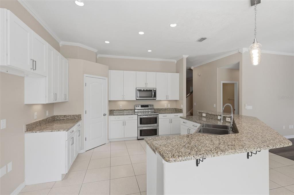 1545 Cherry Ridge Drive Lake Mary, FL 32746 - Photo 16 of 61