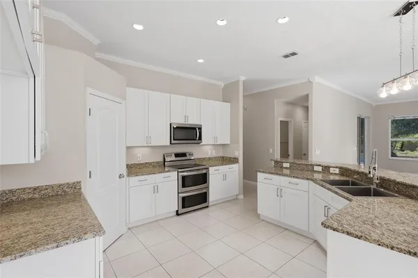 $874,900 | 1545 Cherry Ridge Drive, Lake Mary, FL 32746