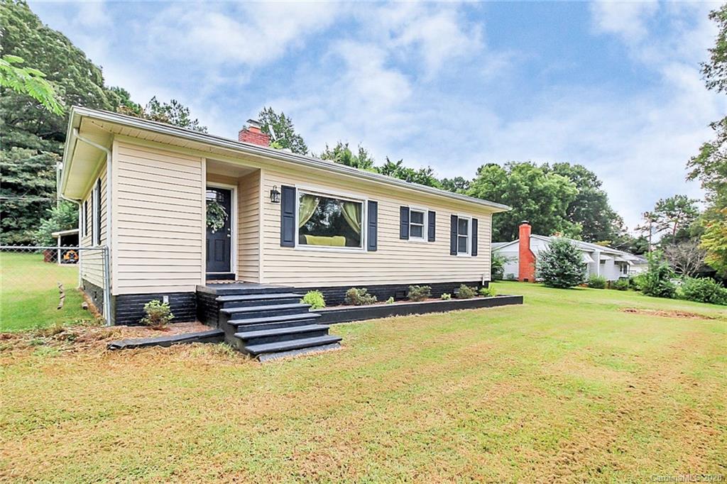 1101 Dunlap Roddey Road Rock Hill, SC 29730 - Photo 4 of 41 Gallery Image 4