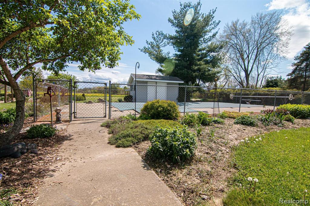 9248 Pittsburg Road Durand, MI 48429 - Photo 27 of 34