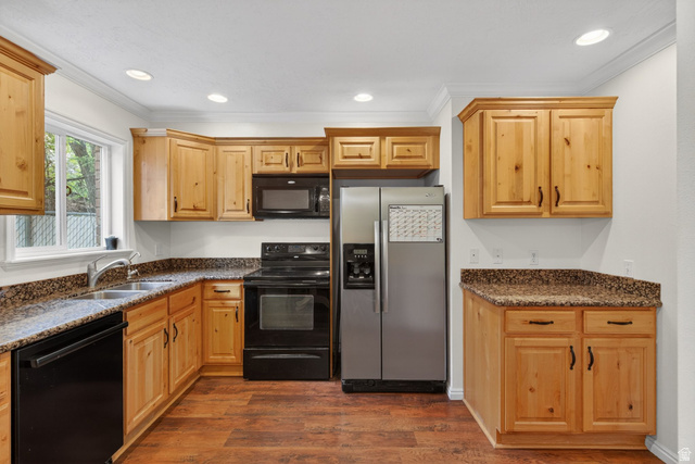 146 East 100 South, Unit 4 Bountiful, UT 84010 - Photo 10 of 41