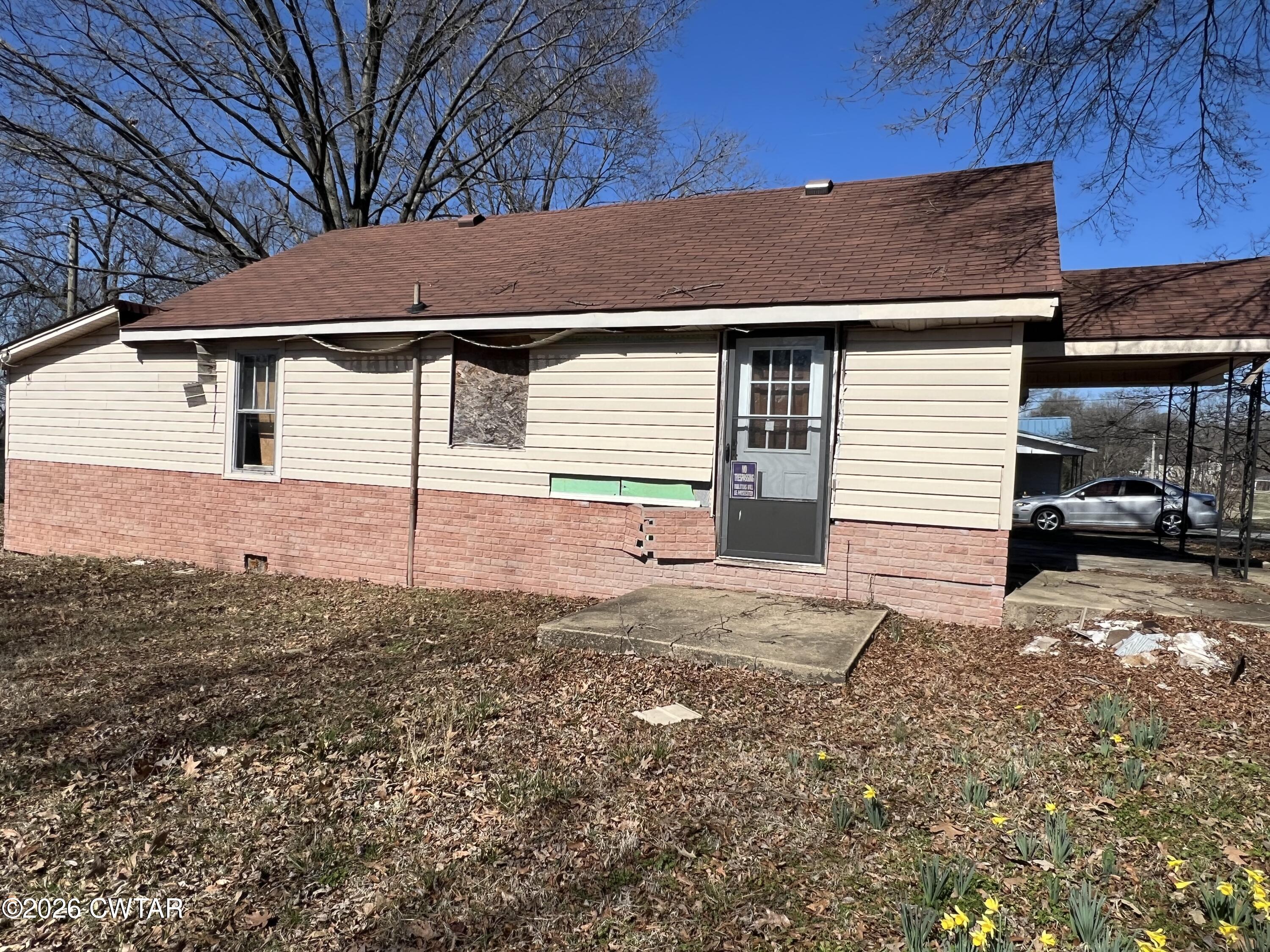 298 High Street Dyer, TN 38330 - Photo 3 of 6 IMG_8313