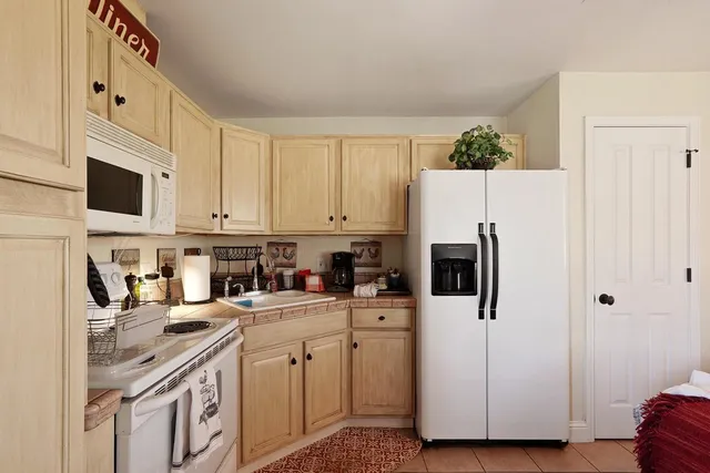 $3,995,000 | 15757 East Sargent Road, Lodi, CA 95240