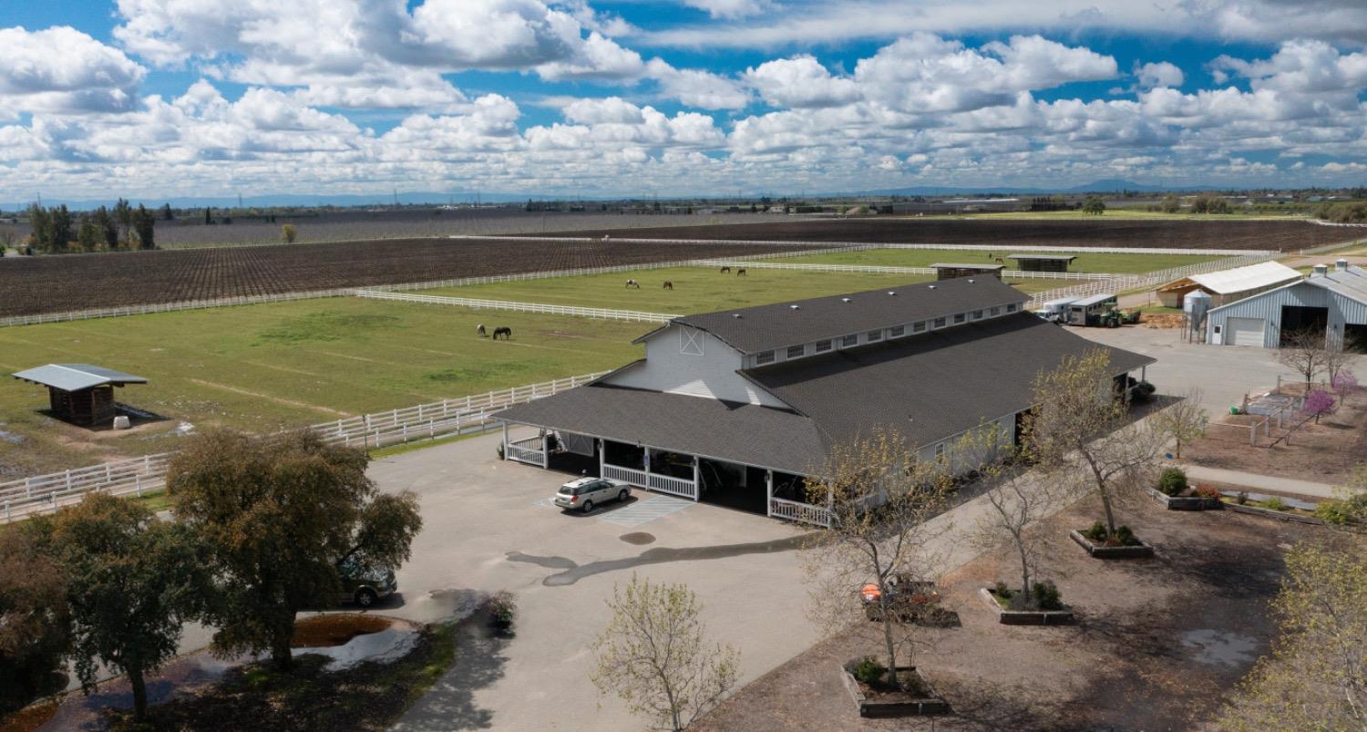 15757 East Sargent Road Lodi, CA 95240 - Photo 5 of 82