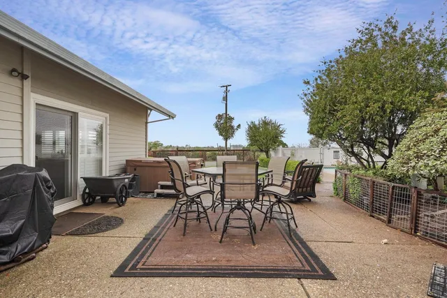 $3,995,000 | 15757 East Sargent Road, Lodi, CA 95240