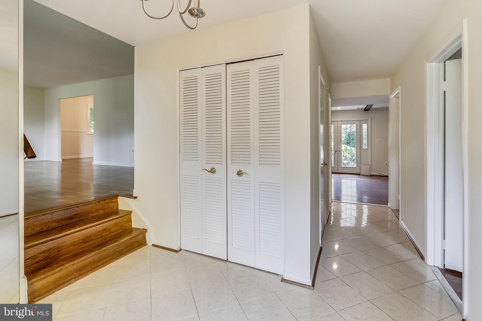 14825 Notley Road Silver Spring, MD 20905 - Photo 5 of 60