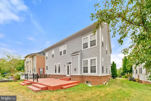 $899,000 | 10554 Andrew Humphreys Court, Bristow, VA 20136