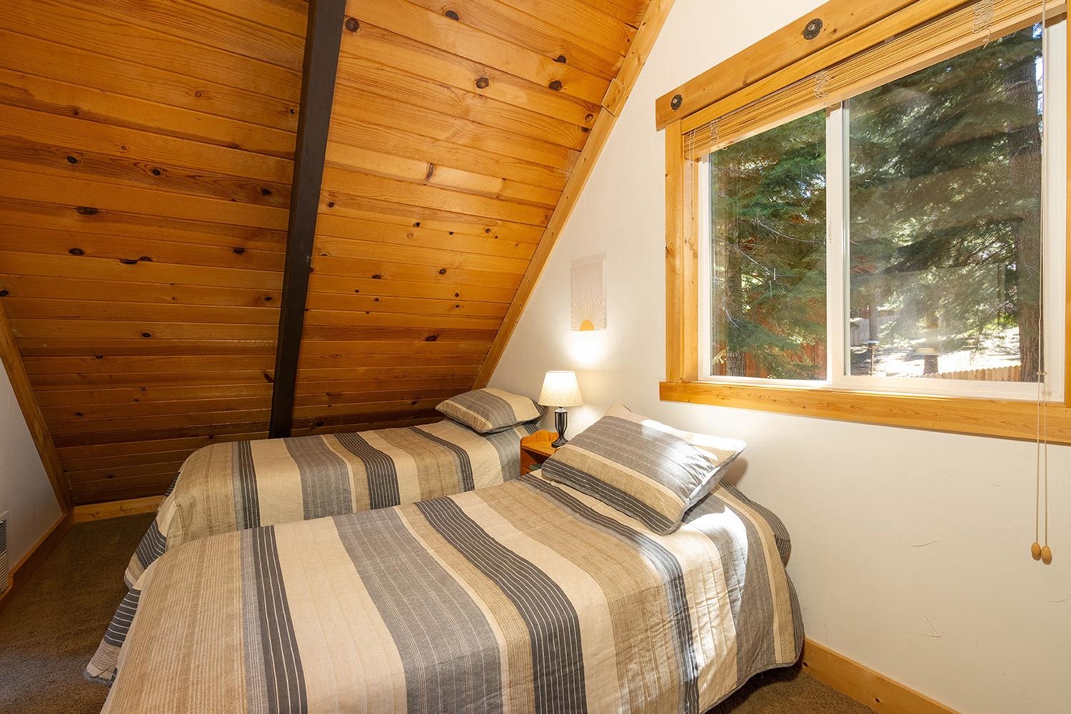 12095 Ski Run Road Truckee, CA 96161 - Photo 16 of 21 Gallery Image 16