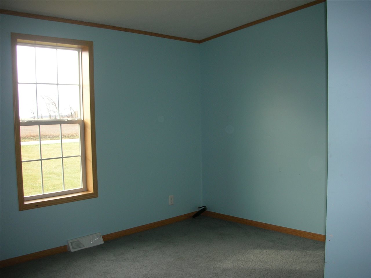 490 19th Road Bourbon, IN 46504 - Photo 12 of 15