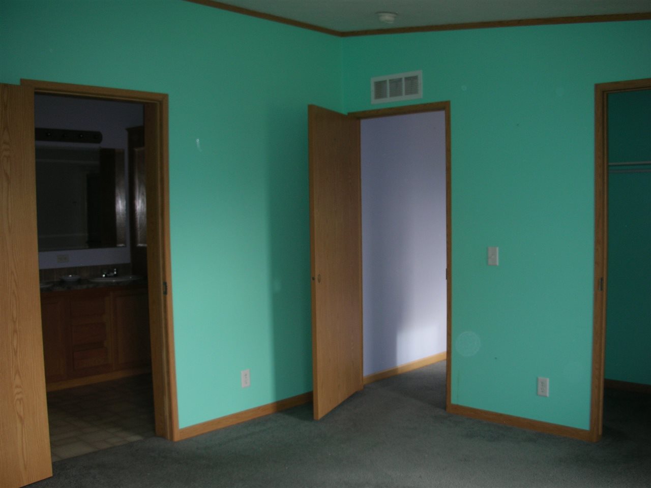 490 19th Road Bourbon, IN 46504 - Photo 7 of 15