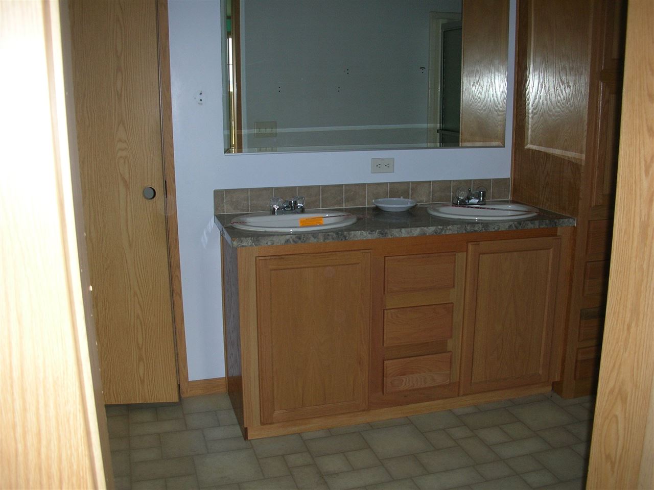490 19th Road Bourbon, IN 46504 - Photo 8 of 15