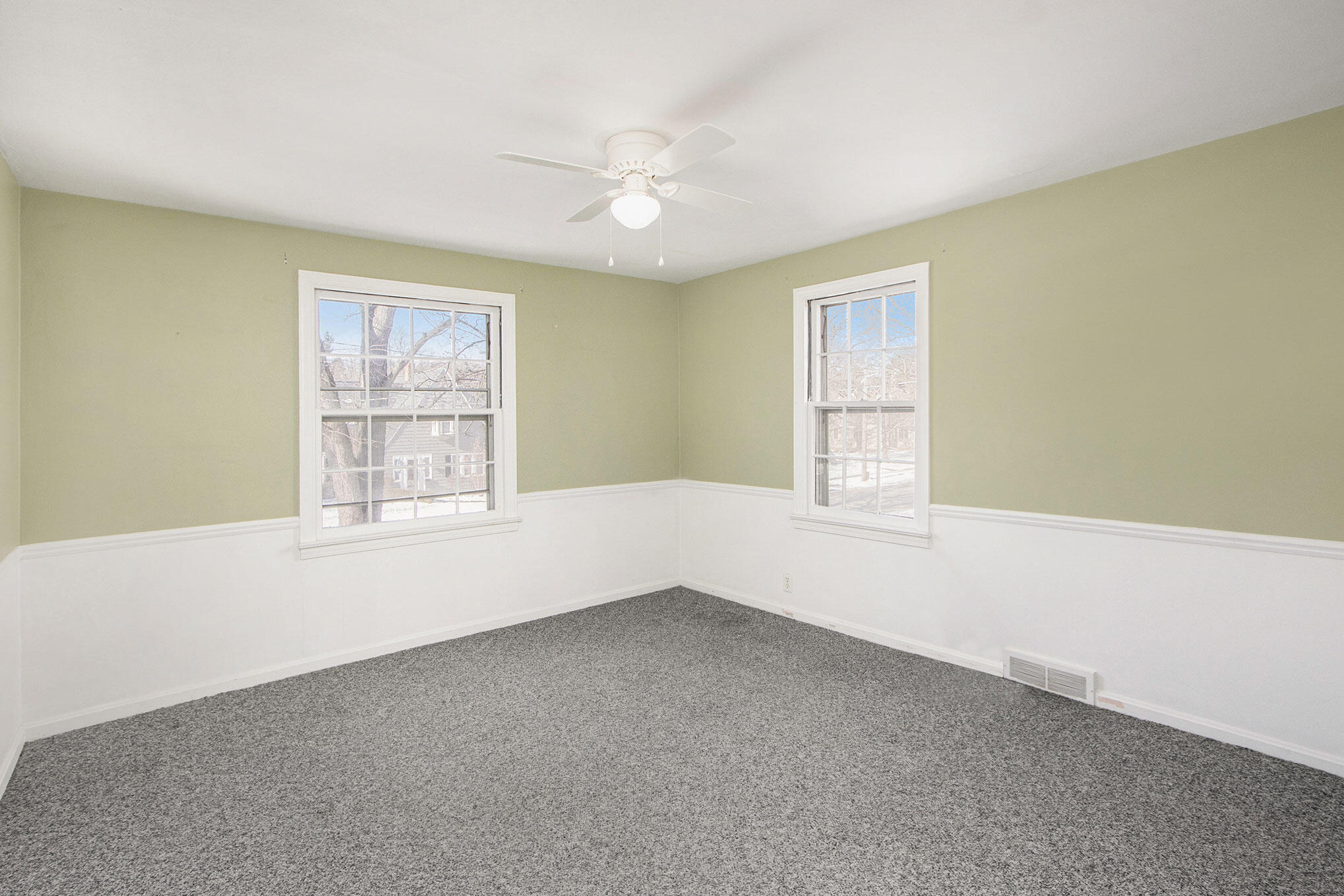 2331 Tipperary Road Kalamazoo, MI 49008 - Photo 8 of 14 2331Tipperary_20-