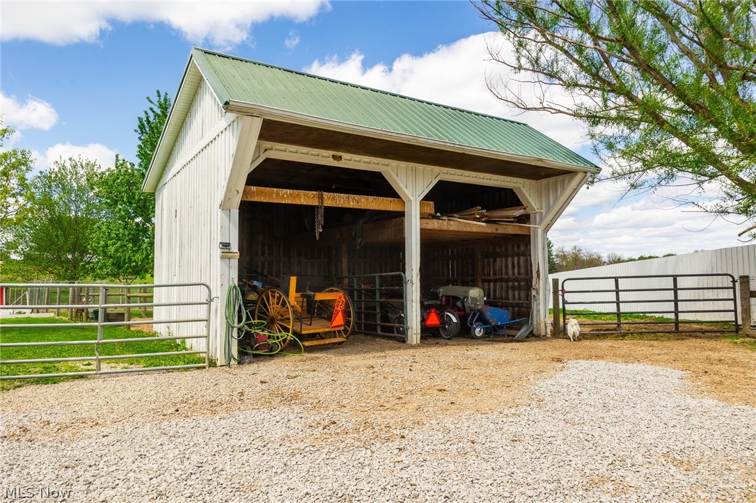 2040 Wesley Chapel Road Zanesville, OH 43701 - Photo 44 of 50