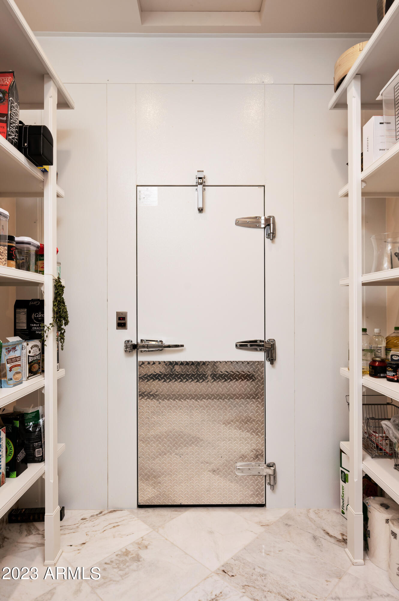 11179 East Honda Bow Road Scottsdale, AZ 85262 - Photo 19 of 76 Cooler room