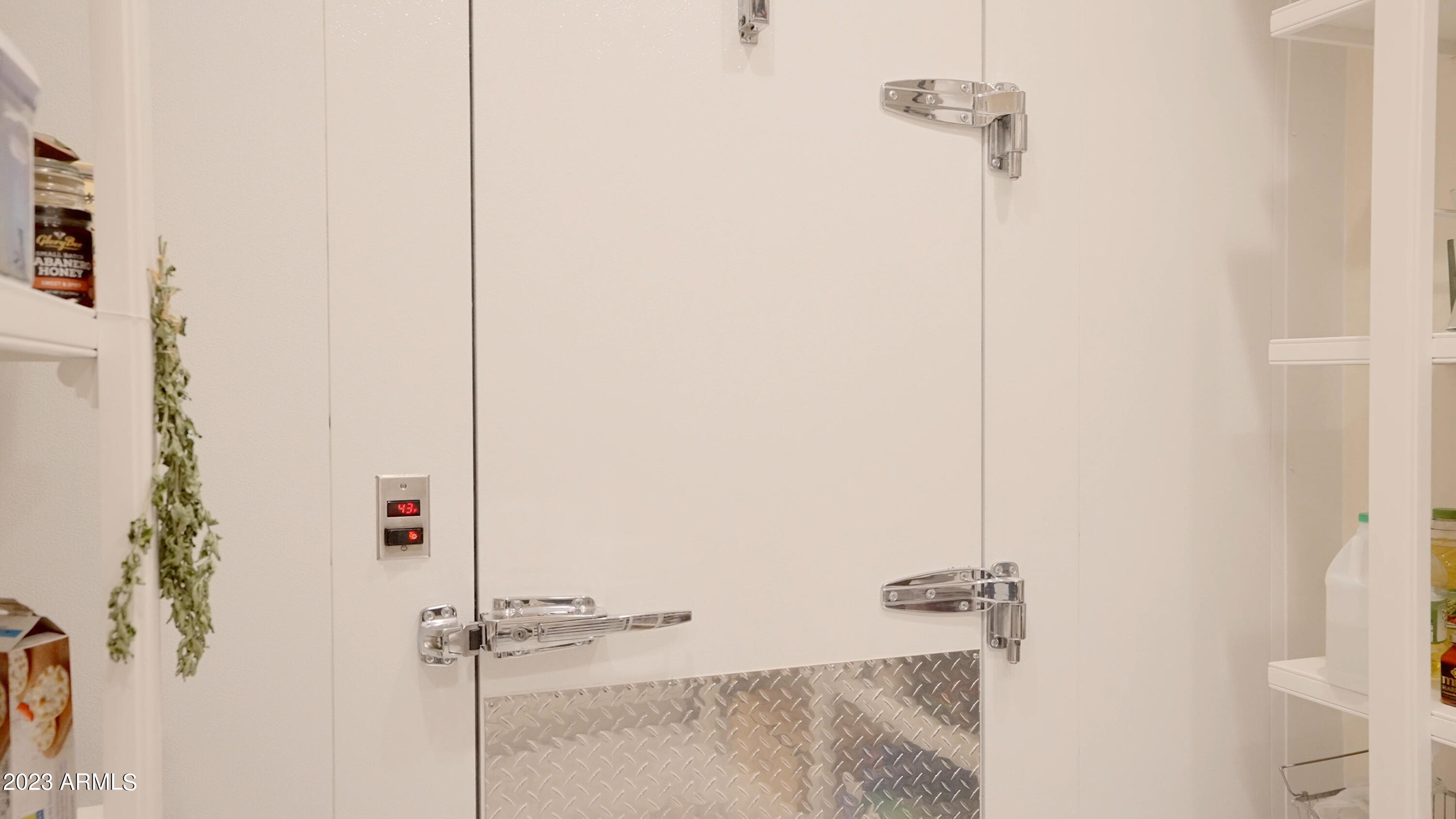 11179 East Honda Bow Road Scottsdale, AZ 85262 - Photo 20 of 76 Cooler room