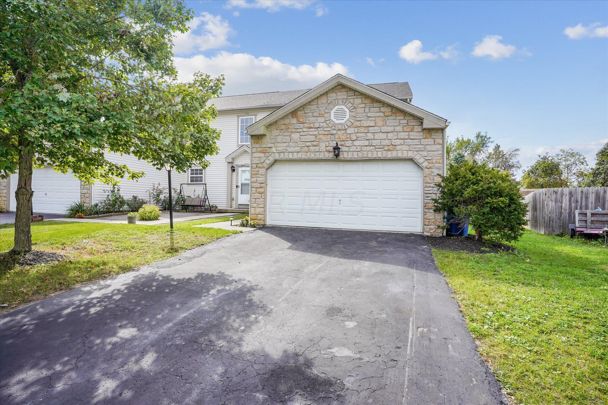 90 Tabilore Loop Delaware, OH 43015 - Photo 2 of 40 Gallery Image 2