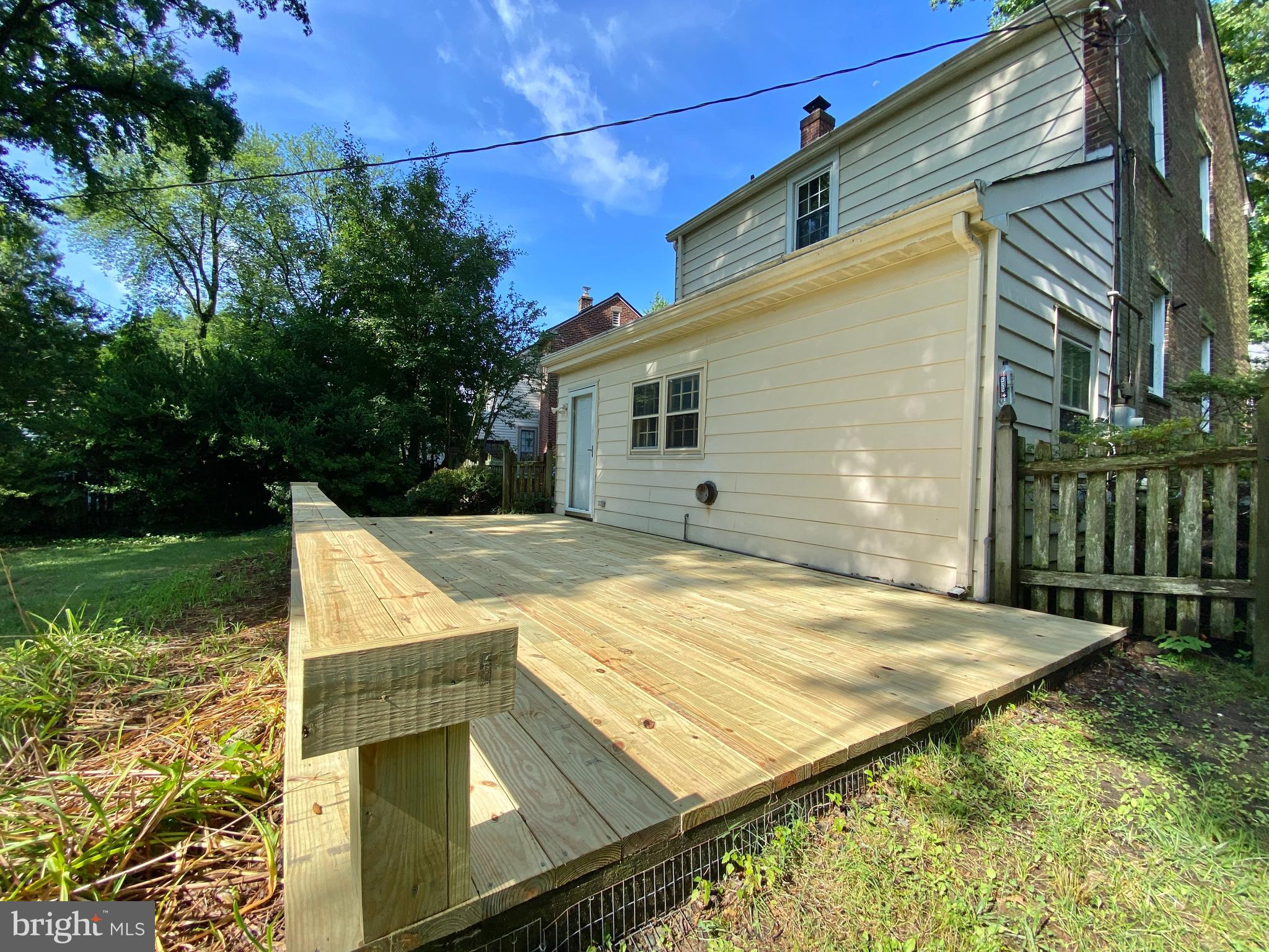 26 Hurst Road Wilmington, DE 19803 - Photo 3 of 74 a view of a house with backyard and sitting area