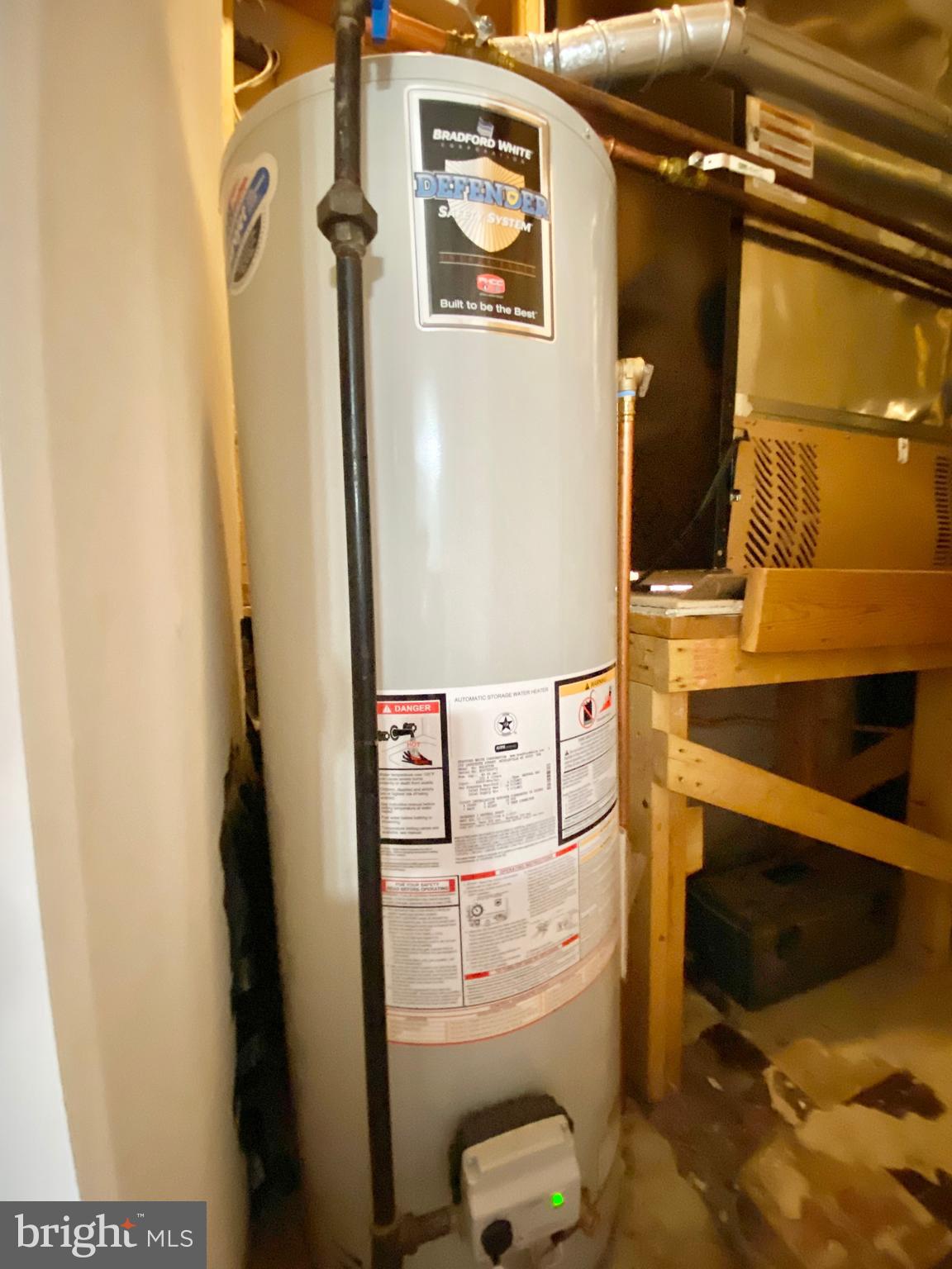 26 Hurst Road Wilmington, DE 19803 - Photo 57 of 74 a utility room with dryer and washer