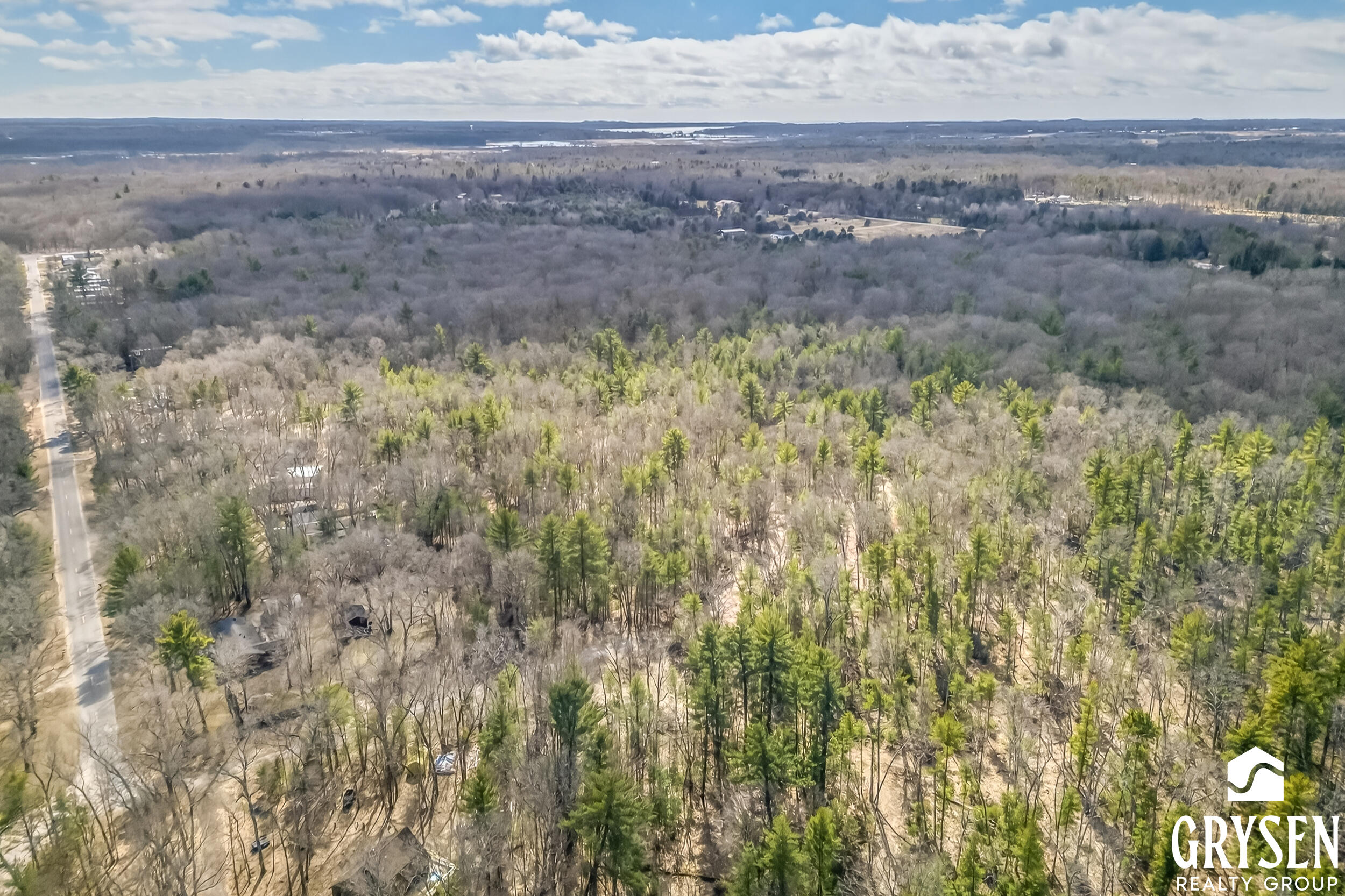 2635 West Meinert Road Montague, MI 49437 - Photo 1 of 21 Aerial