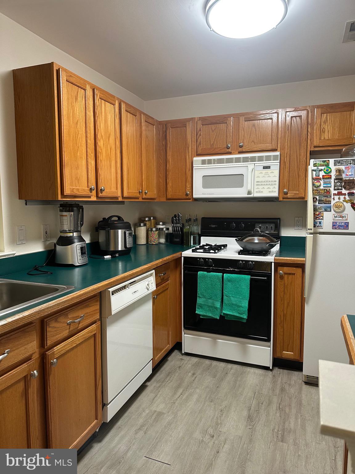 1708 Squirrel Road Marlton, NJ 08053 - Photo 11 of 23 kitchen