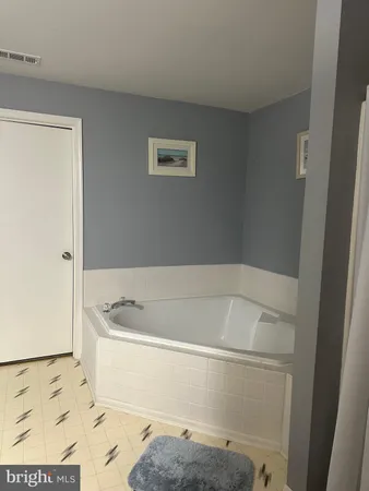 $309,999 | 1708 Squirrel Road, Marlton, NJ 08053