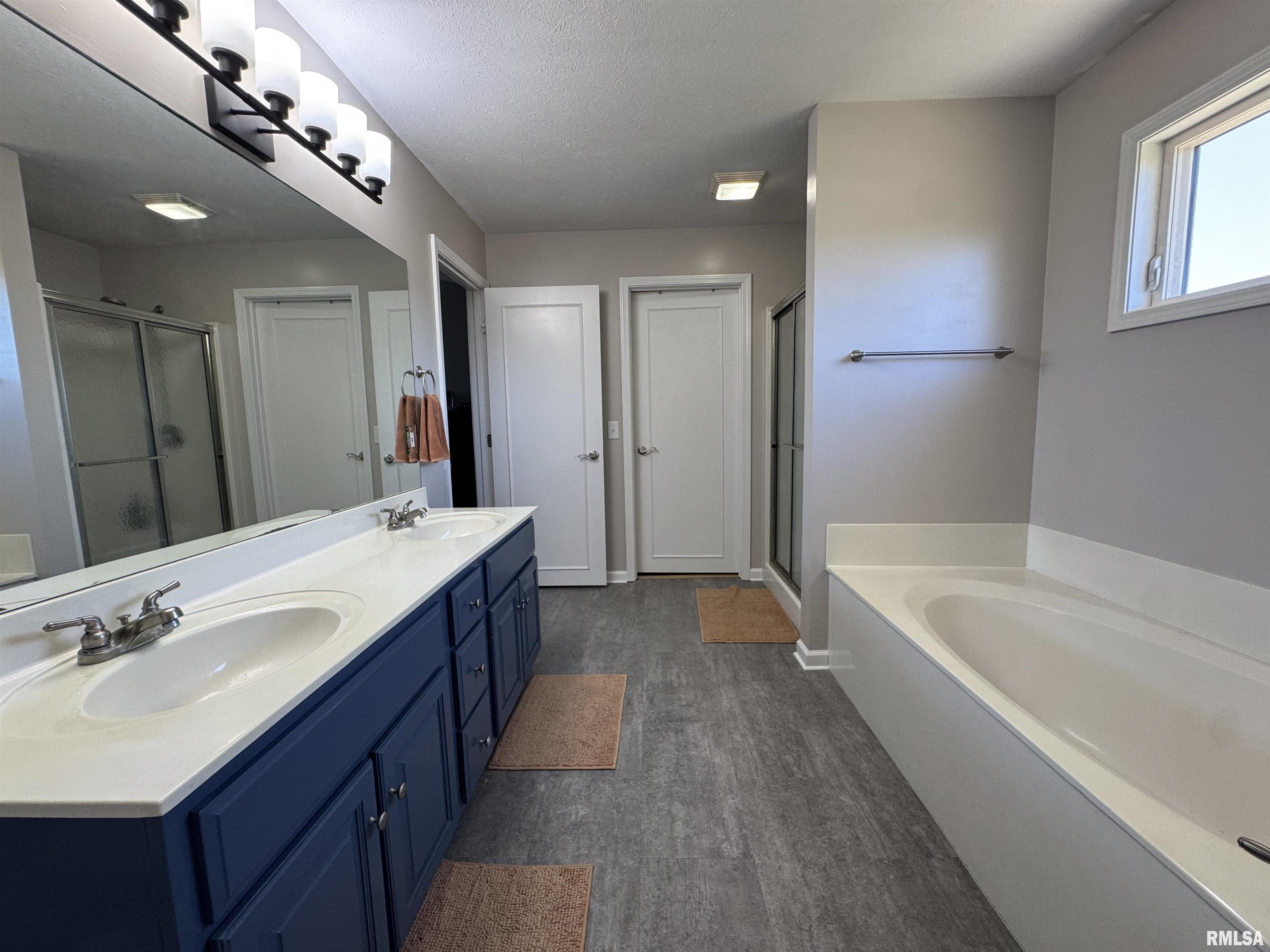 301 Keystone Drive Chatham, IL 62629 - Photo 45 of 65 Gallery Image 45