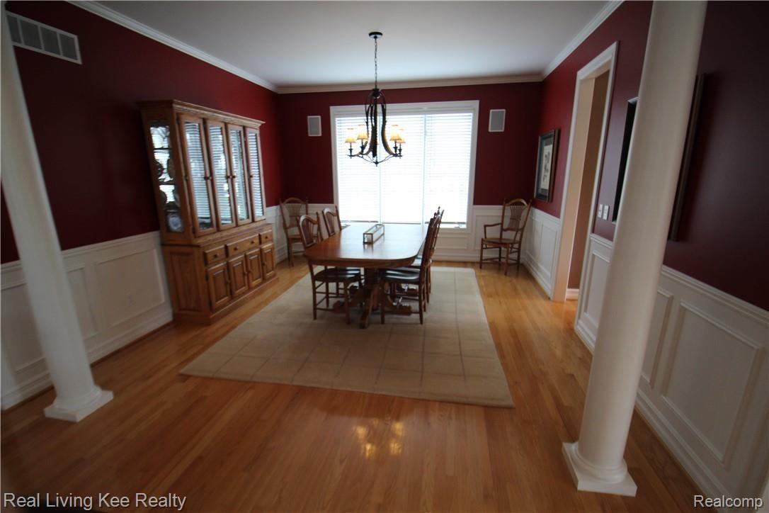 142 Drace Street Rochester, MI 48307 - Photo 12 of 76 20190430-IMG_4105.jpg