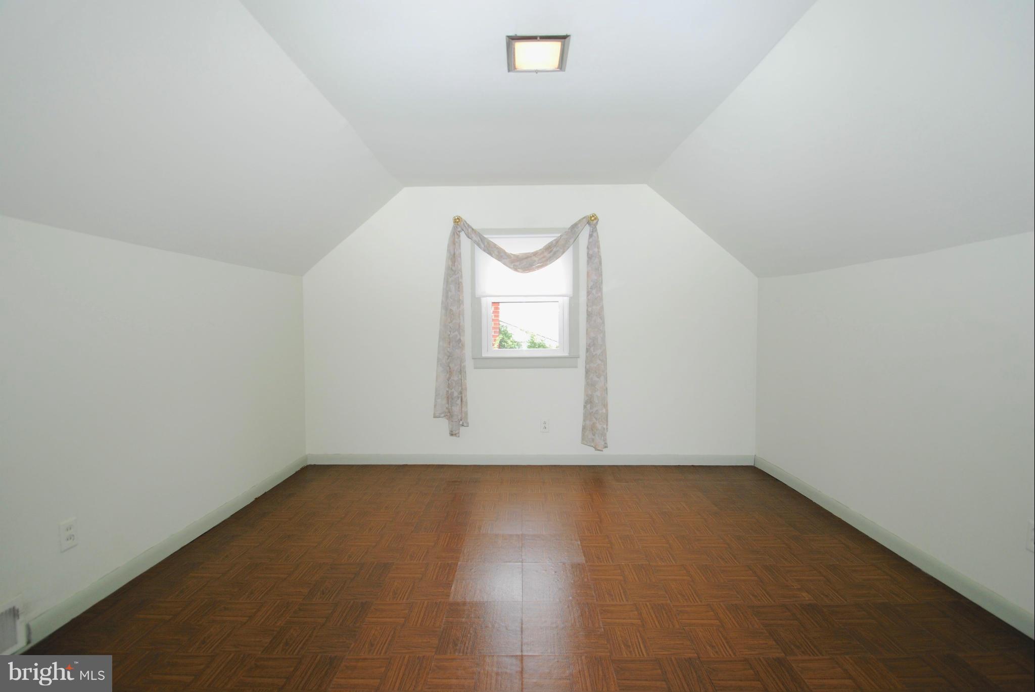 215 Arundel Road Pasadena, MD 21122 - Photo 9 of 19 Bedroom