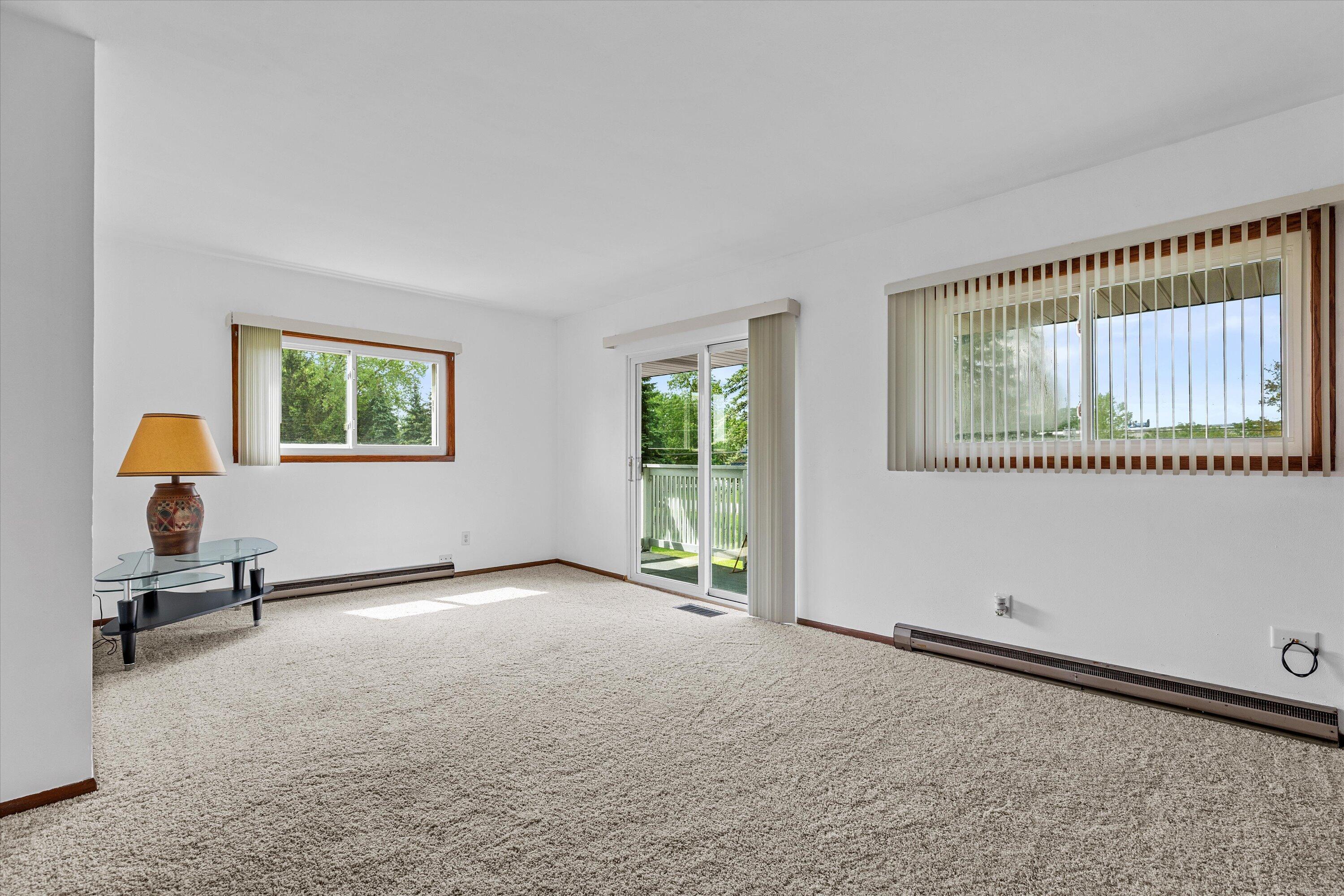 21190 Watertown Road Brookfield, WI 53045 - Photo 32 of 44 50-0G8A1914