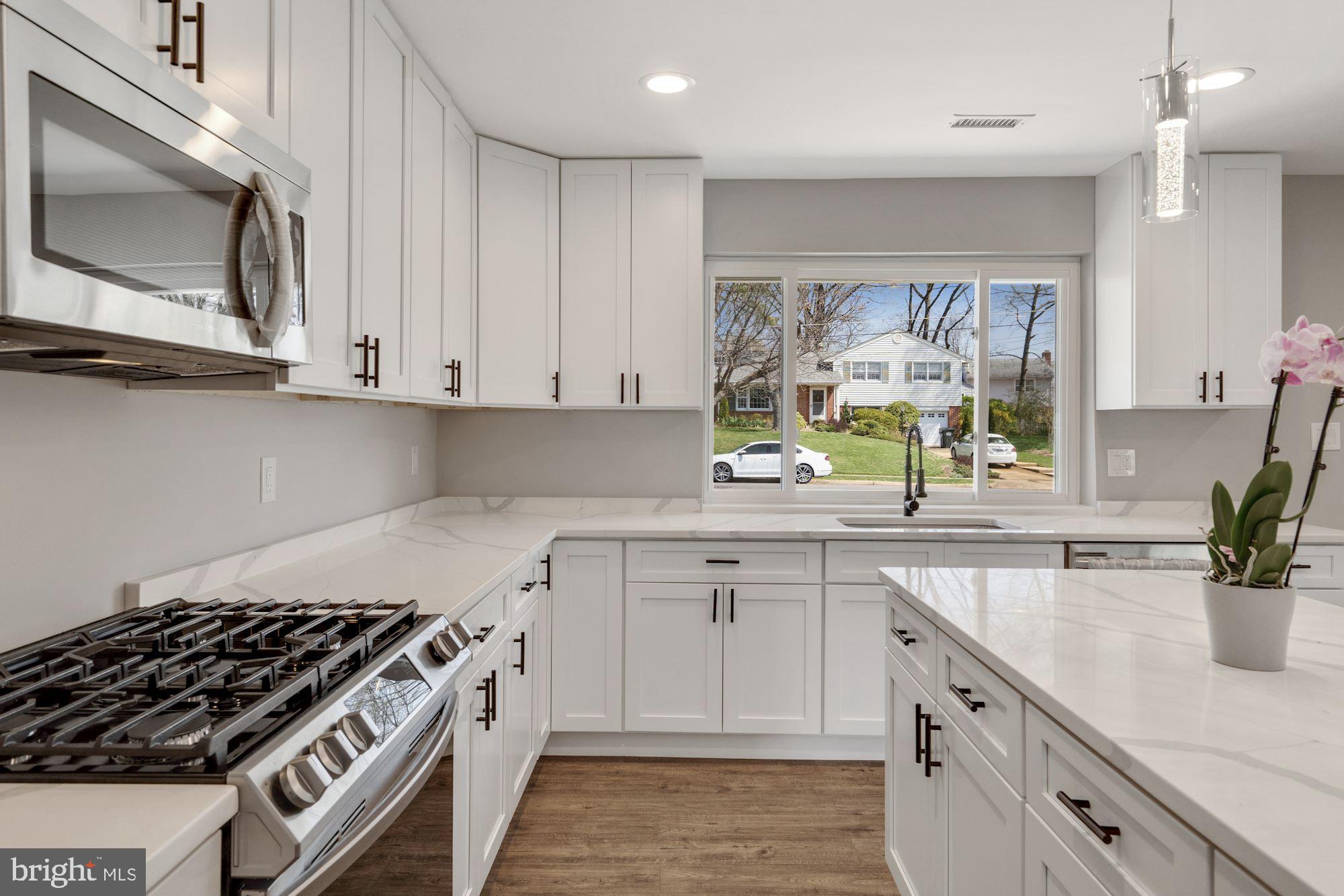 5222 Dalton Road Springfield, VA 22151 - Photo 11 of 31