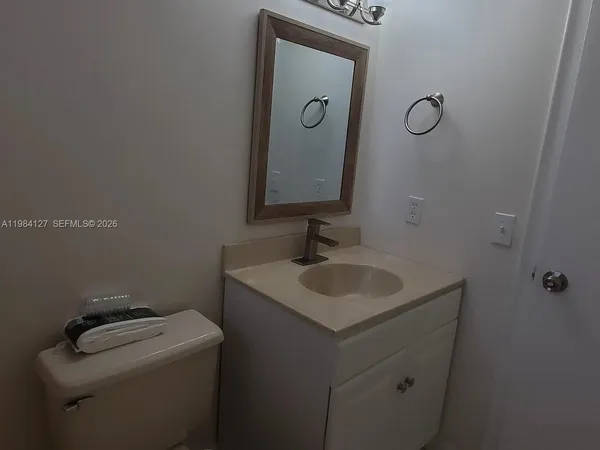 $2,750 | 10885 Northwest 7th Street, Unit 2133, Miami, FL 33172