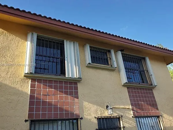 $2,750 | 10885 Northwest 7th Street, Unit 2133, Miami, FL 33172