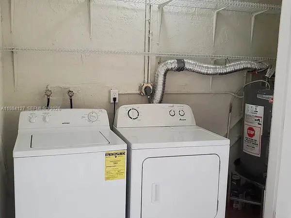 $2,750 | 10885 Northwest 7th Street, Unit 2133, Miami, FL 33172