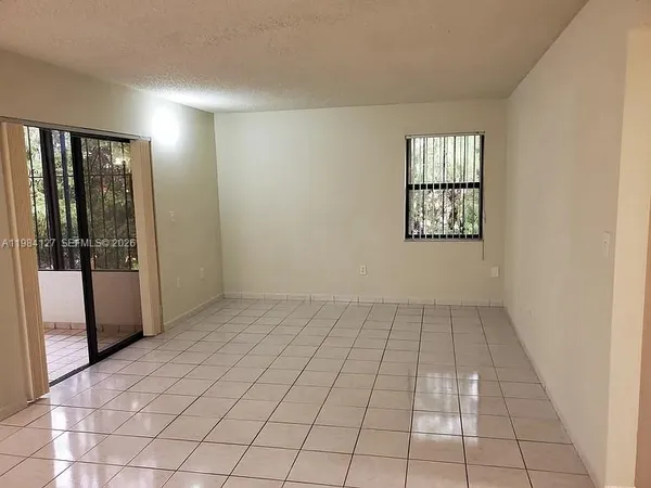 $2,750 | 10885 Northwest 7th Street, Unit 2133, Miami, FL 33172