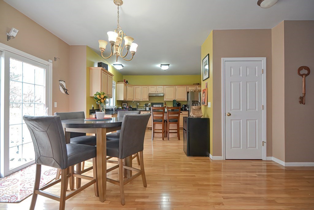 5 Equestrian Lane, Unit 5 Chelmsford, MA 01824 - Photo 8 of 38