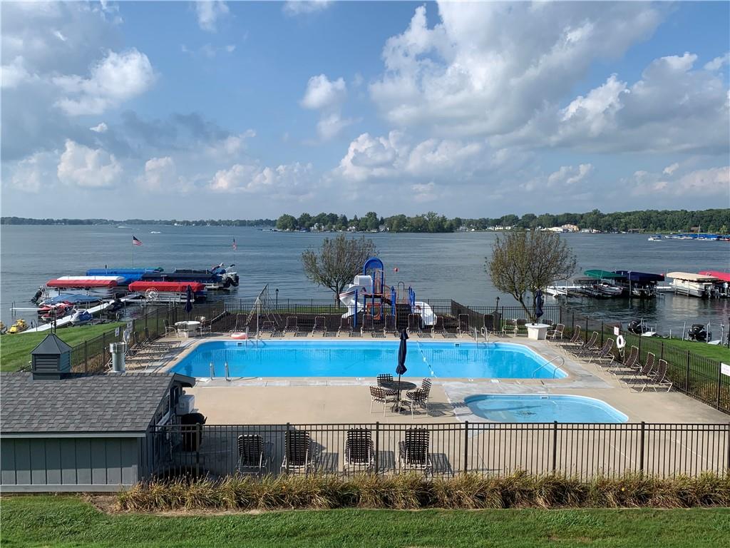 8960 East Hatchery Road, Unit 12 Syracuse, IN 46567 - Photo 4 of 25