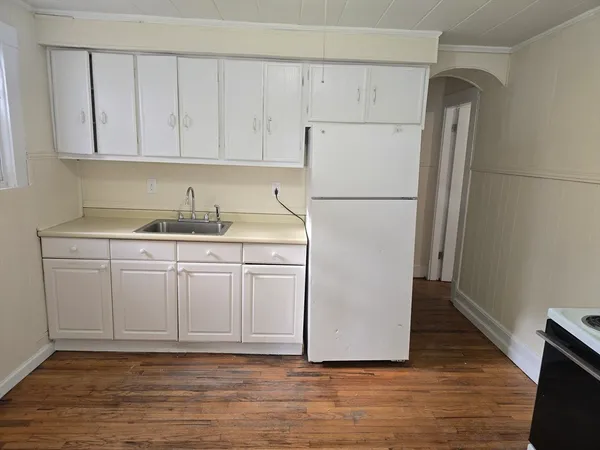 $340,000 | 456-458 Page Boulevard, Springfield, MA 01104