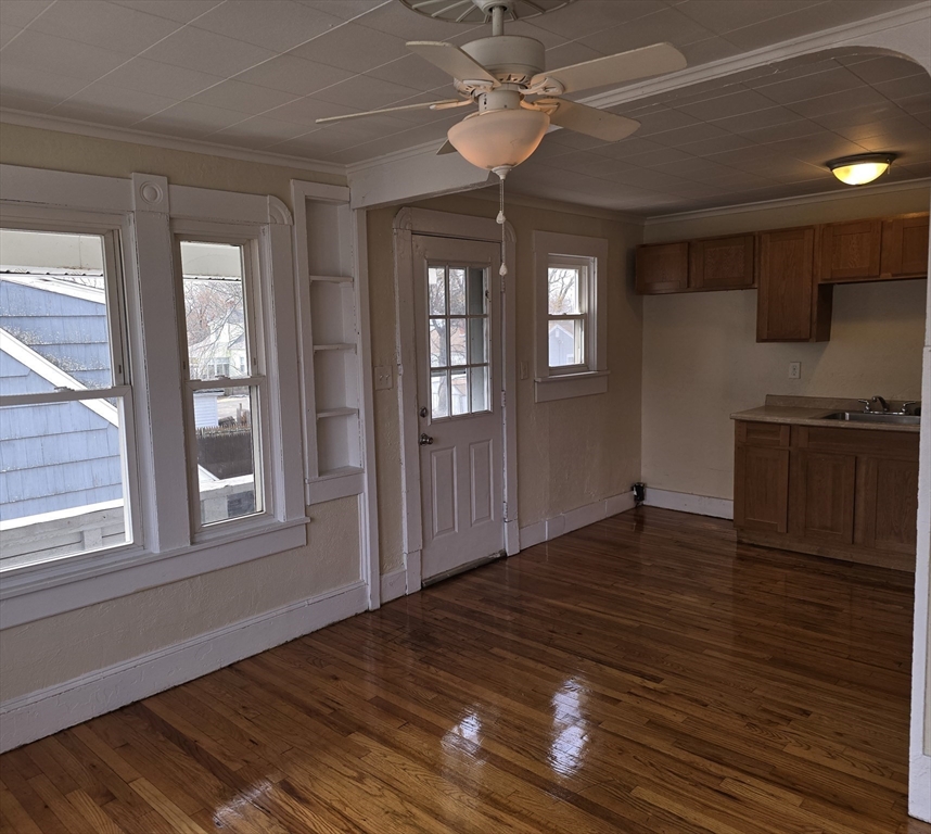 456-458 Page Boulevard Springfield, MA 01104 - Photo 6 of 15