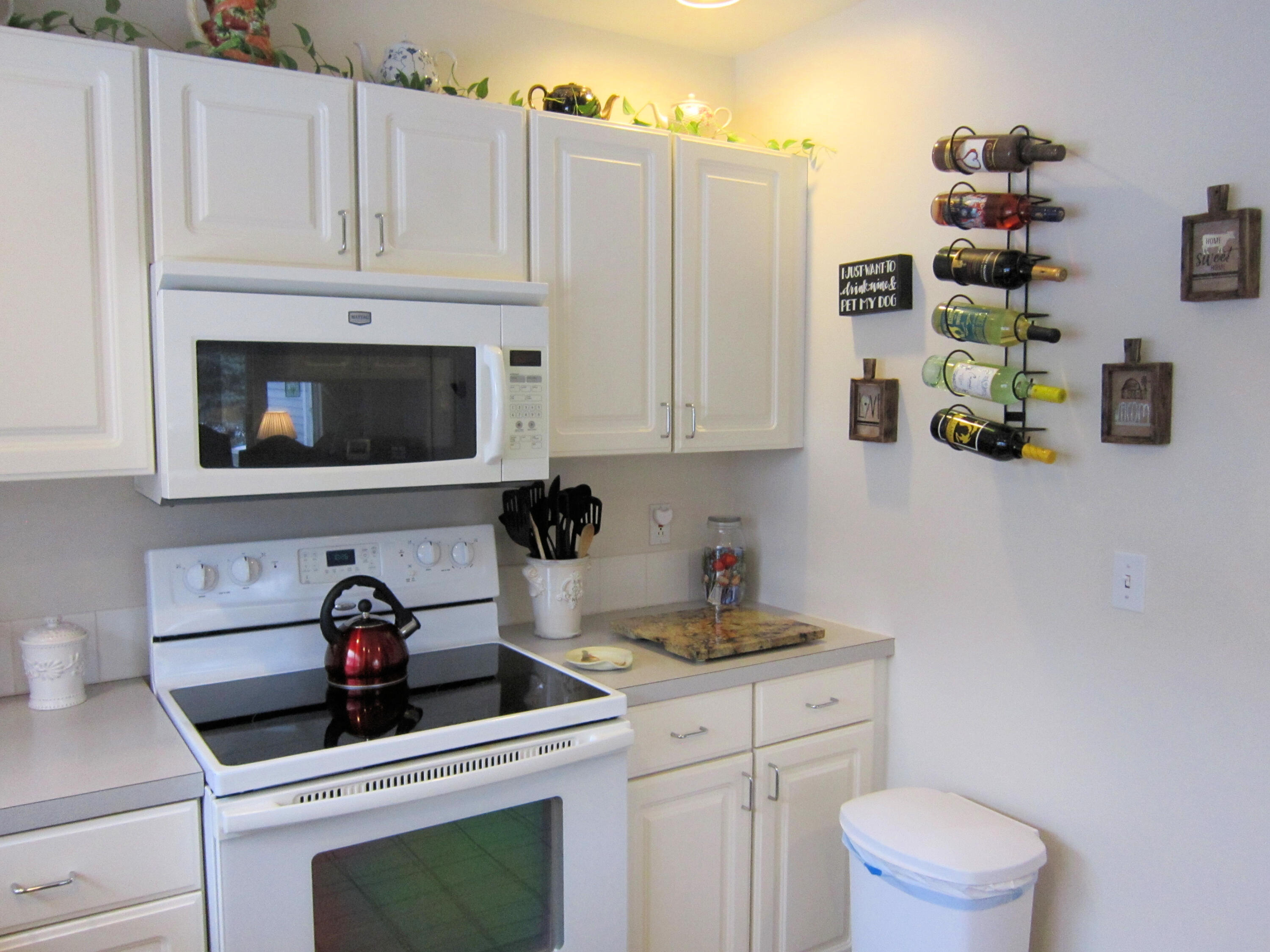 2988 Ridgeview Street North Muskegon, MI 49445 - Photo 10 of 31 10