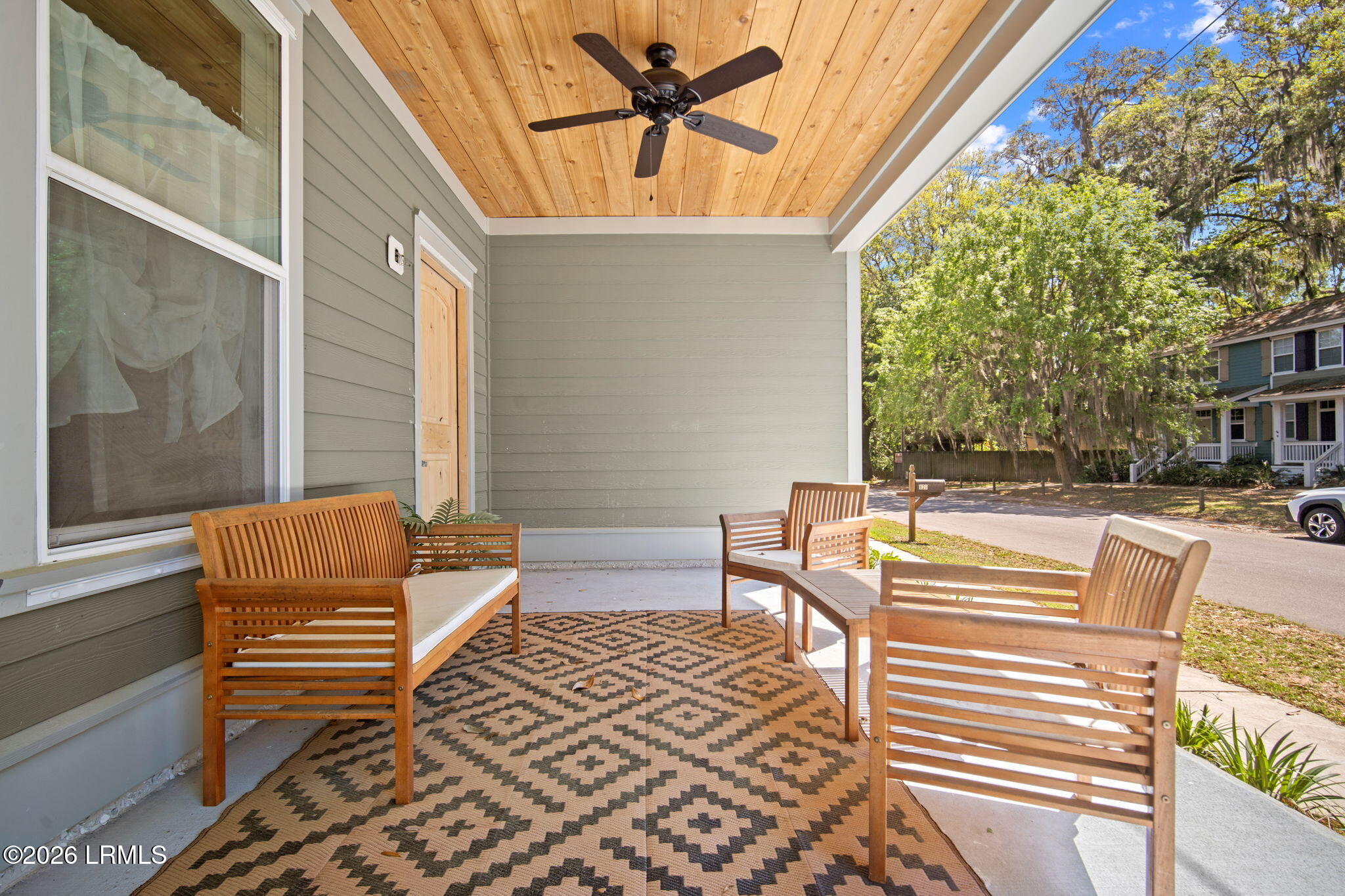 824 15th Street Port Royal, SC 29935 - Photo 4 of 30 7-web-or-mls-4_10-29