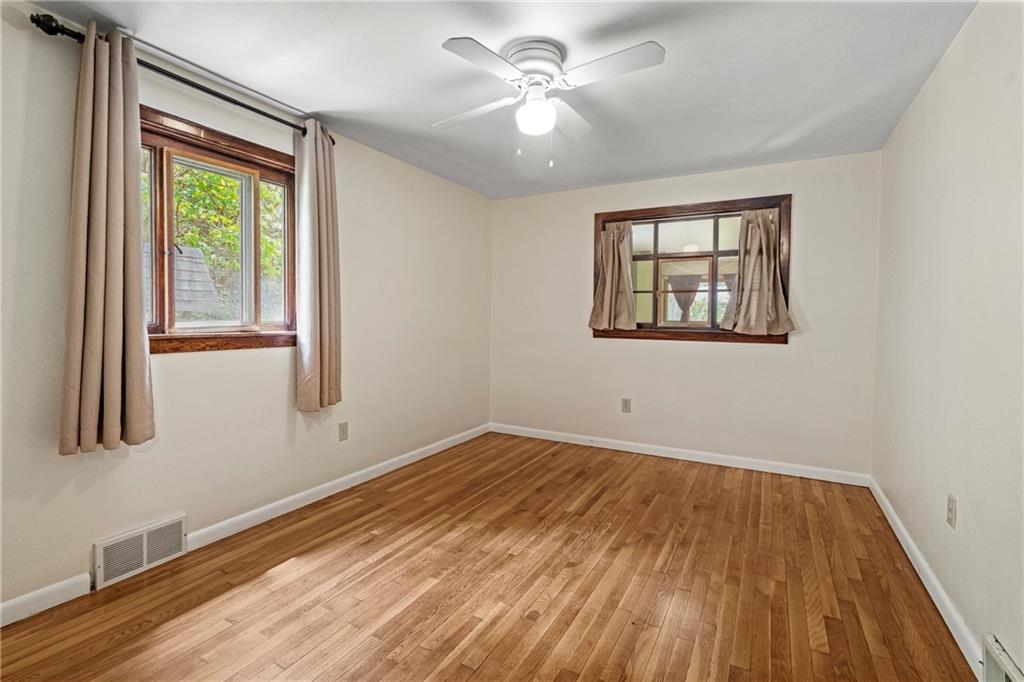 311 Redgate Road Sewickley, PA 15143 - Photo 10 of 22 BEDROOM 1