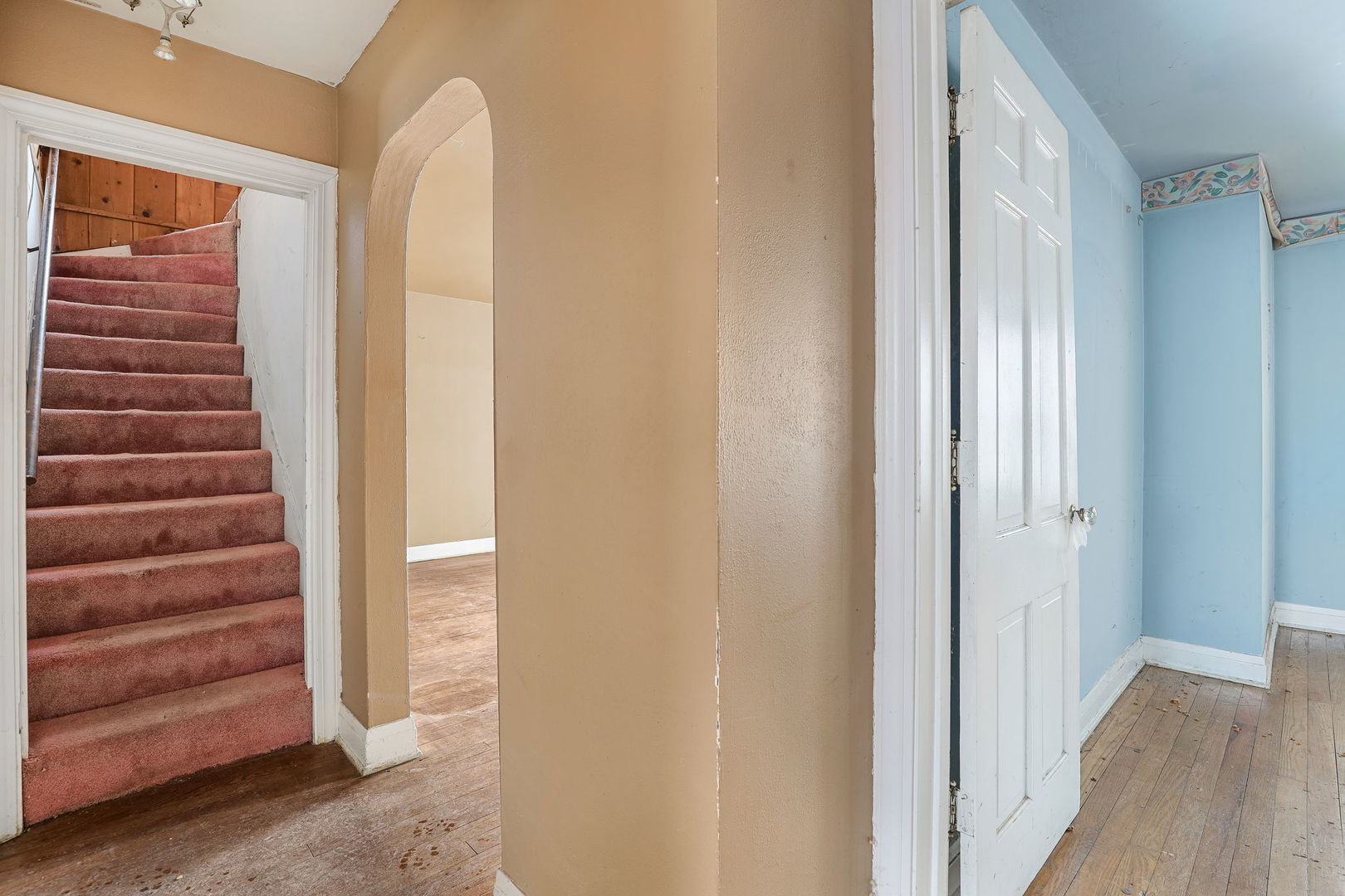 1815 Cleveland Street Evanston, IL 60202 - Photo 13 of 22 a view of front door with stairs