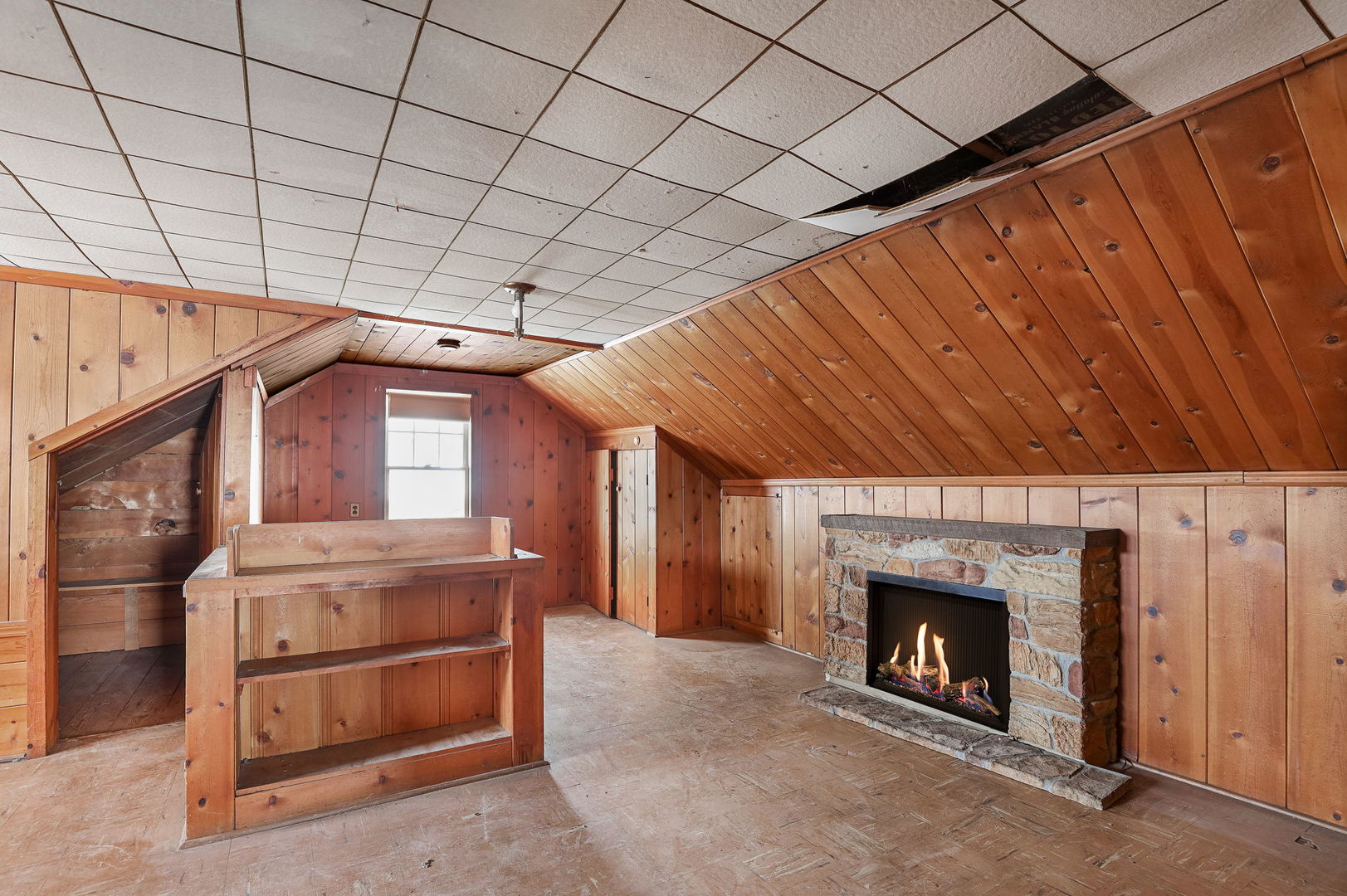 1815 Cleveland Street Evanston, IL 60202 - Photo 15 of 22 a living room with a fireplace
