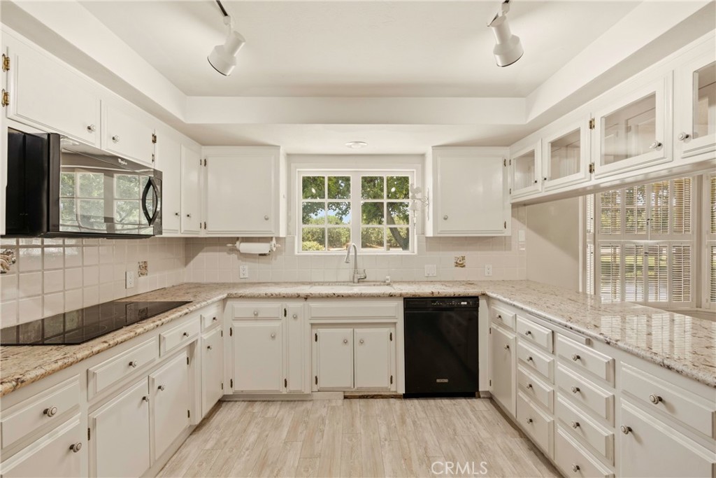 5300 Shafter Road Bakersfield, CA 93313 - Photo 16 of 74 Gallery Image 16